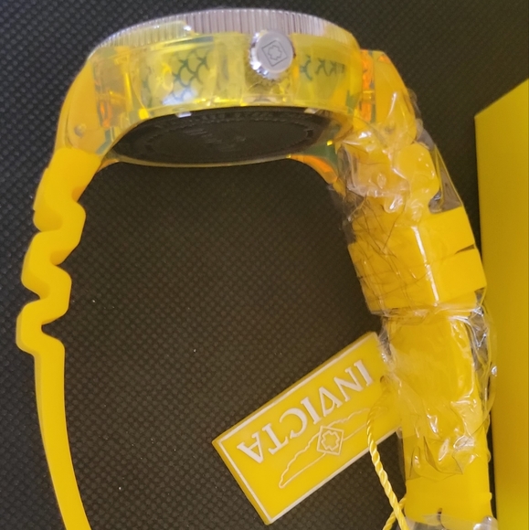 Invicta Pro Diver Anatomic Men's Watch 51.5mm  Case, Yellow Band. - Picture 8 of 8